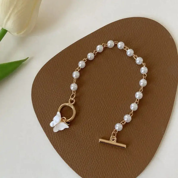 Fluttering Pearl Charm Bracelet